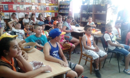 В детской библиотеке