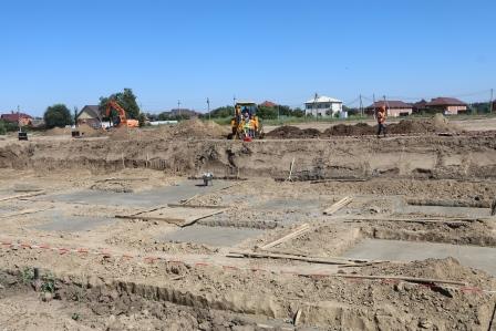 В станице Тбилисской по нацпроекту «Образование» строят школу на 1100 мест