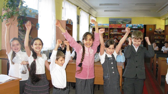 «Сегодня праздник у солдат»