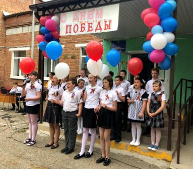 В школах и детских садах Тбилисского района прошли мероприятия ко Дню Победы