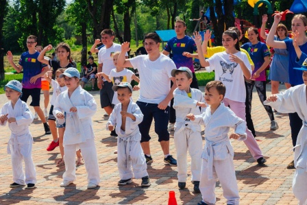 В Ванновском поселении прошла #Зарядка_РФ