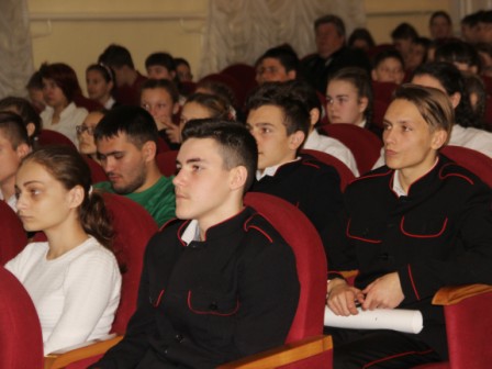 В Тбилисском районе определили лучшую юную казачку