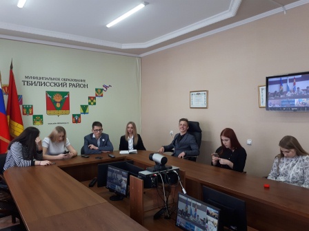 Четвертое занятие Молодежной школы правовой и политической культуры