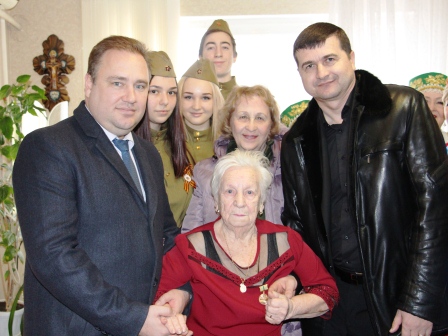 В Тбилисском районе блокадников поздравили с 75-летием снятия блокады Ленинграда