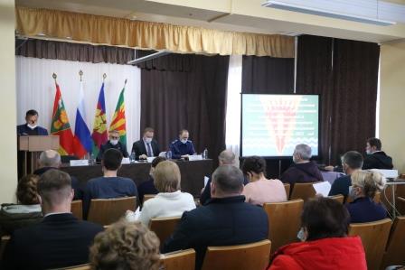 Итоги работы в 2021 году подвели в Ловлинском поселении