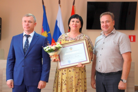 Тбилиссцам вручили краевые награды