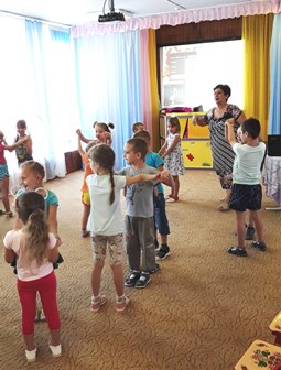 Скуку, простуду, безделье меняем на бодрость, здоровье, веселье!