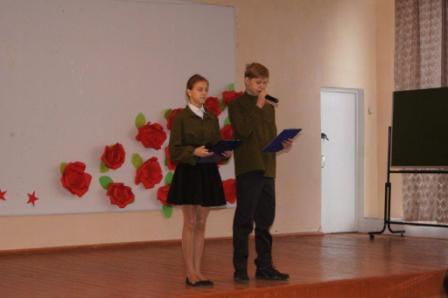 В школе № 6 станицы Тбилисской прошла торжественная линейка