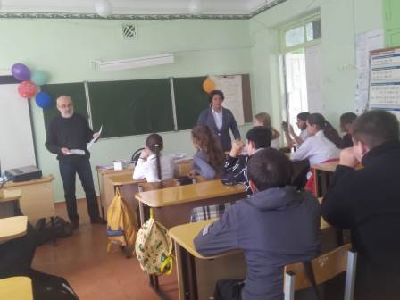Работники муниципального архива провели уроки в школах Тбилисского района