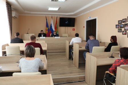 В Совете молодых депутатов Тбилисского района новый председатель