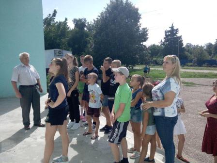 Ловлинские школьники посетили с экскурсией Ванновское поселение