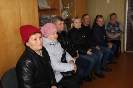 Глава Тбилисского района провел прием граждан в Ловлинской