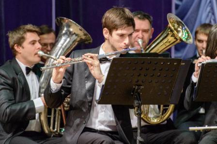 В Тбилисской выступил Кубанский духовой оркестр