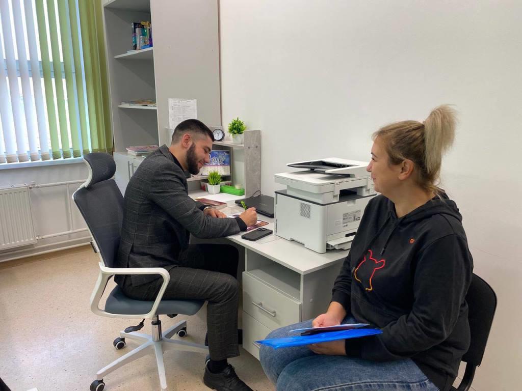 Депутата провели прием граждан